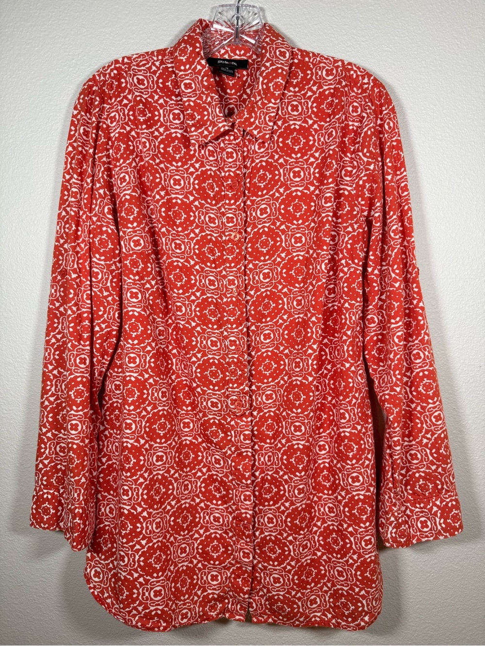 Style & Co. Women’s Size 12 Red/Orange and White Geometric Button-Down Shirt